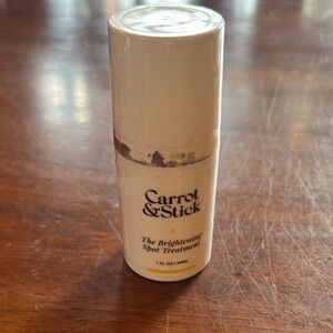 NWT Carrot & Stick Brightening Spot Treatment